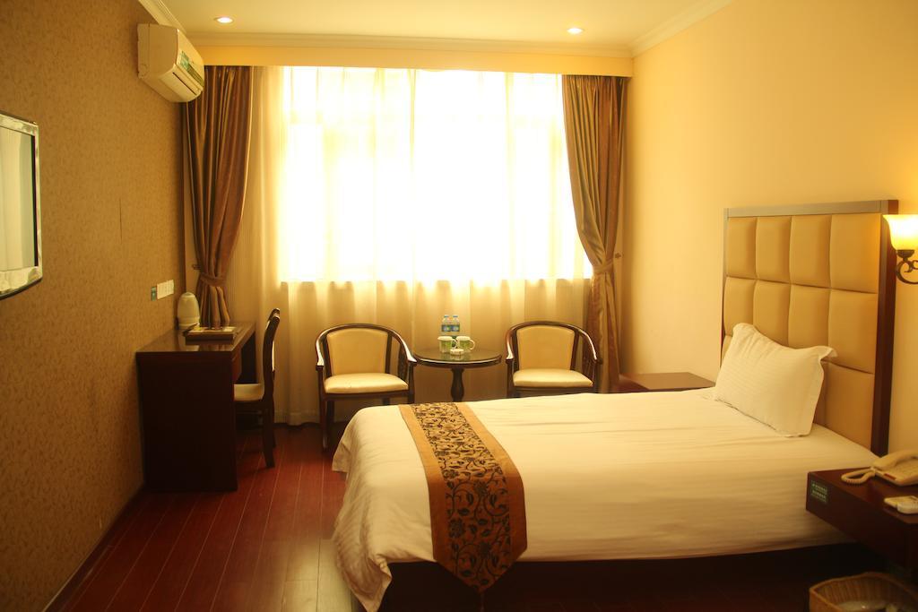 Greentree Inn Guangdong Guangzhou Jichang Road Express Hotel Room photo