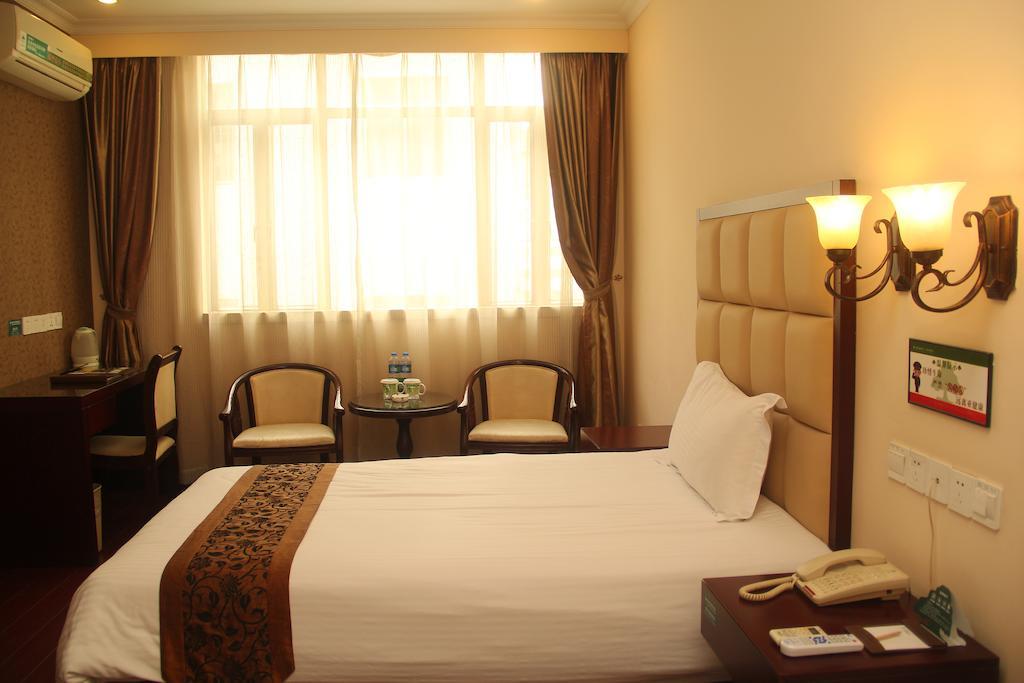 Greentree Inn Guangdong Guangzhou Jichang Road Express Hotel Room photo